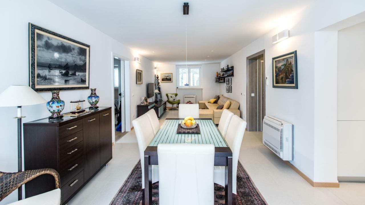Spacious Modern Apartment Close To The Beach Dubrovnik Eksteriør billede